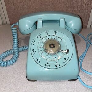 Blue Vintage Rotary Desk Phone